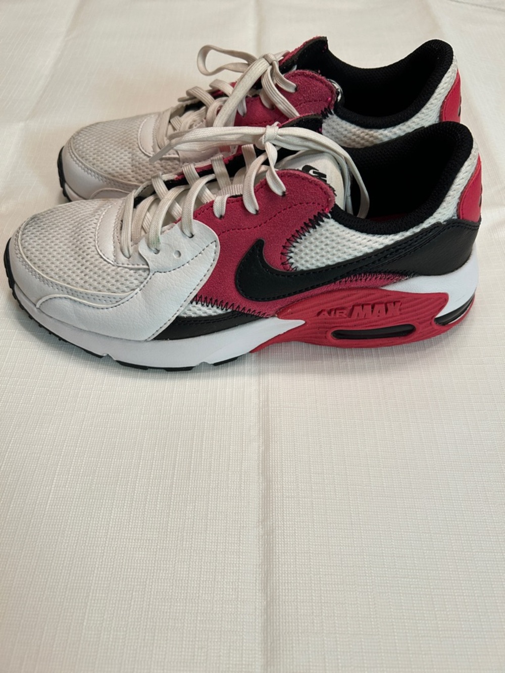 Nike Air Max White Pink and Black Runner Sneakers